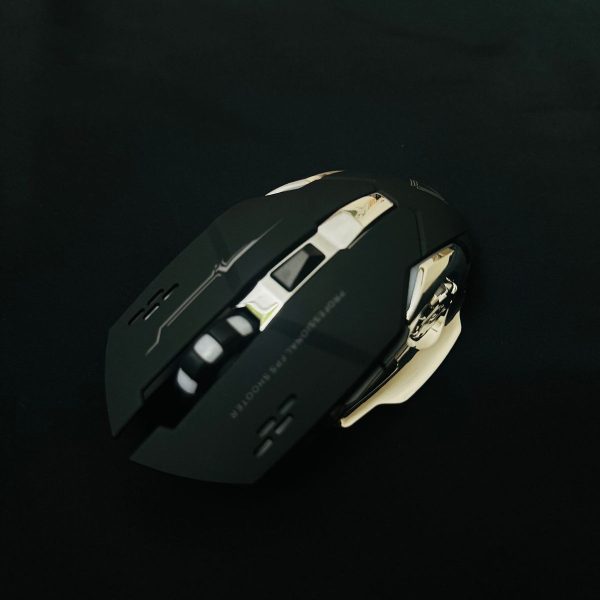 Wireless & Rechargeable Gaming Mouse